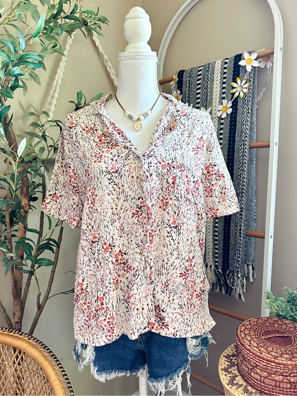 Joie Linen Blend Floral Short Sleeve Button Up Blouse Size M